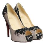 Pump-Christian-Louboutin-Lace