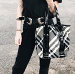 Bolsa-Burberry-Smoked-Check-Nylon