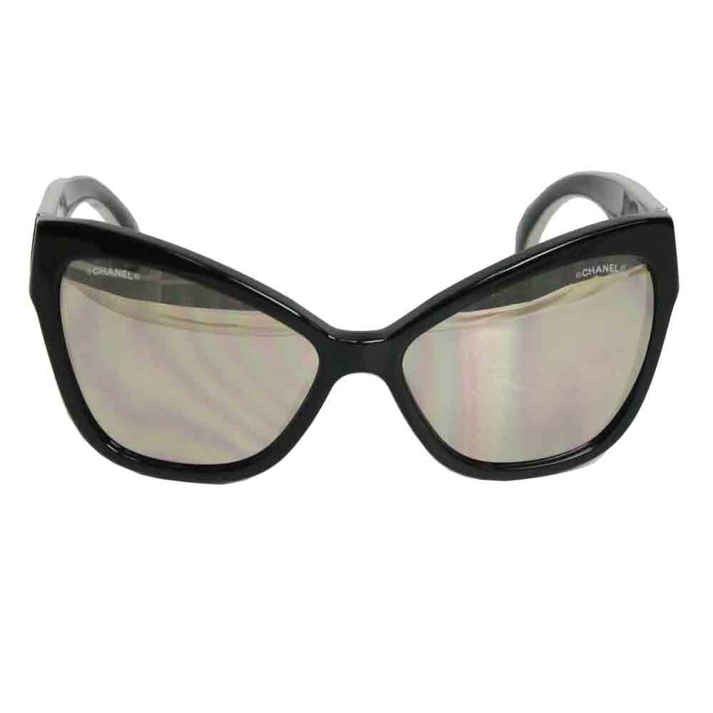 Óculos Chanel Gatinho | Brechó de luxo - Prettynew