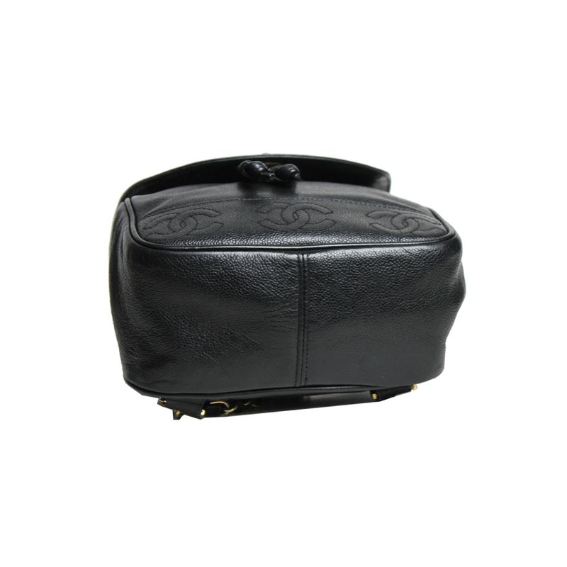 Mochila-Chanel-Vintage-Couro-Preto