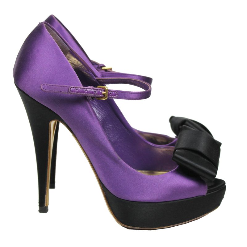 sandalia-peep-toe-miu-miu-laco-cetim-roxa