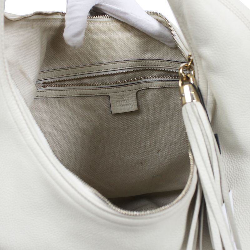 1820-bolsa-gucci-soho-hobo-couro-branca-5