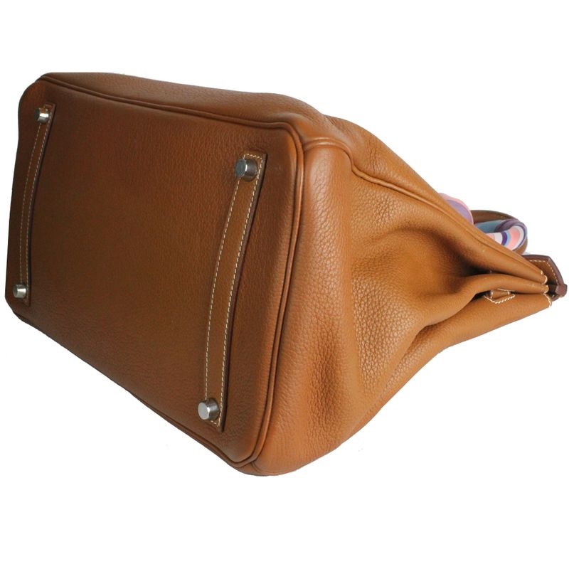 hermes-caramelo-4