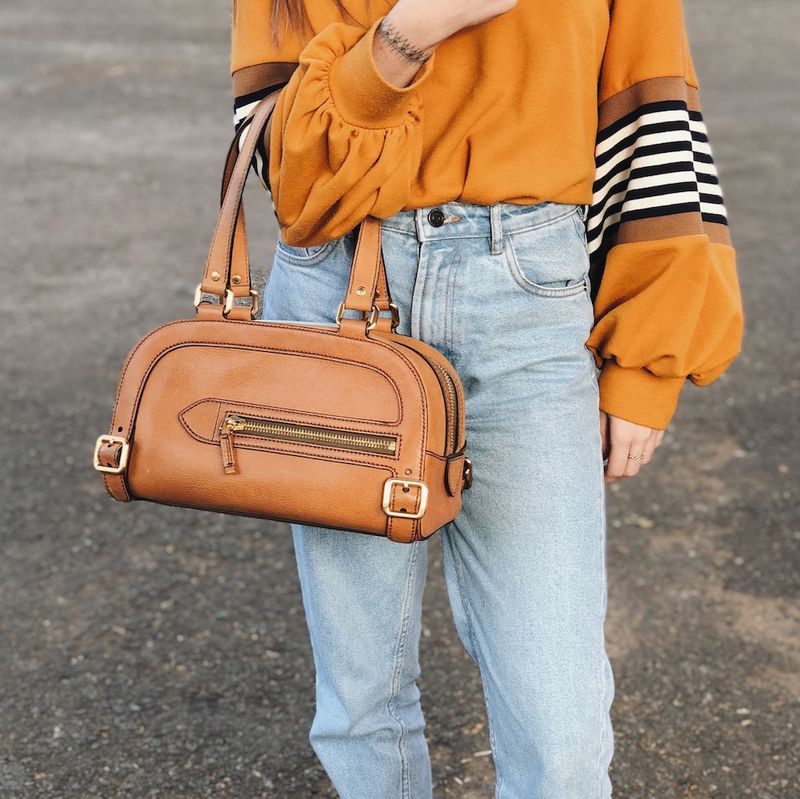 bolsa-prada-bau-caramelo