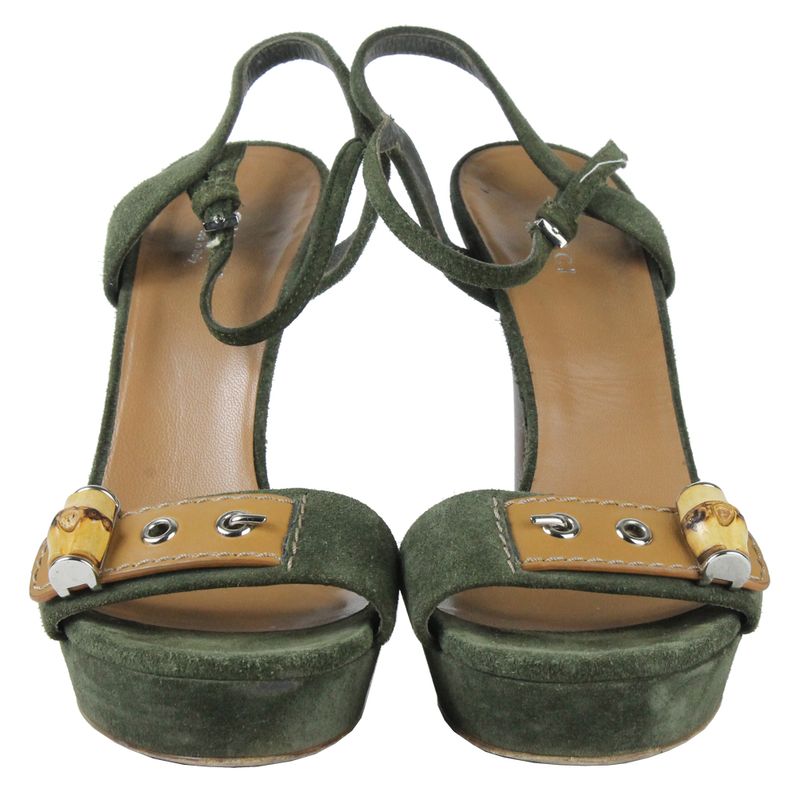 sandalia-gucci-bamboo-camurca-verde-1