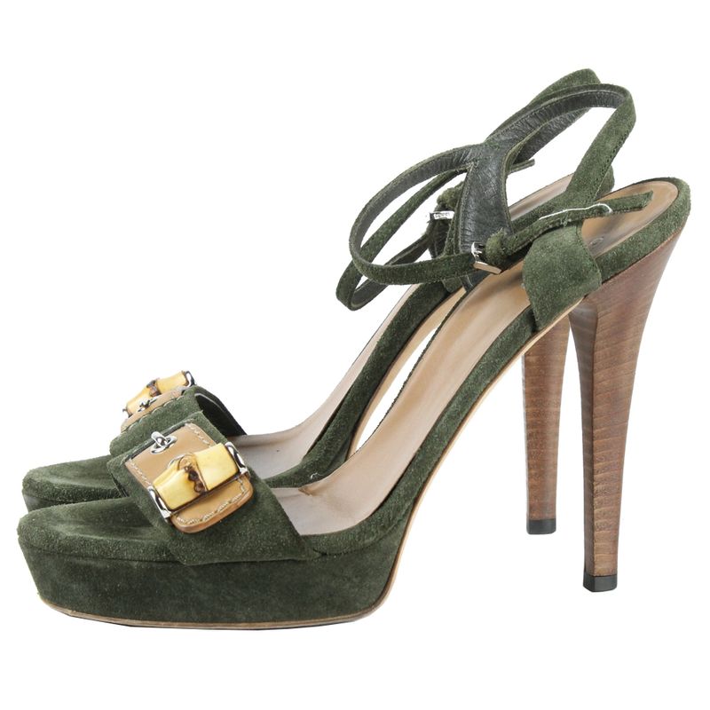 sandalia-gucci-bamboo-camurca-verde-1