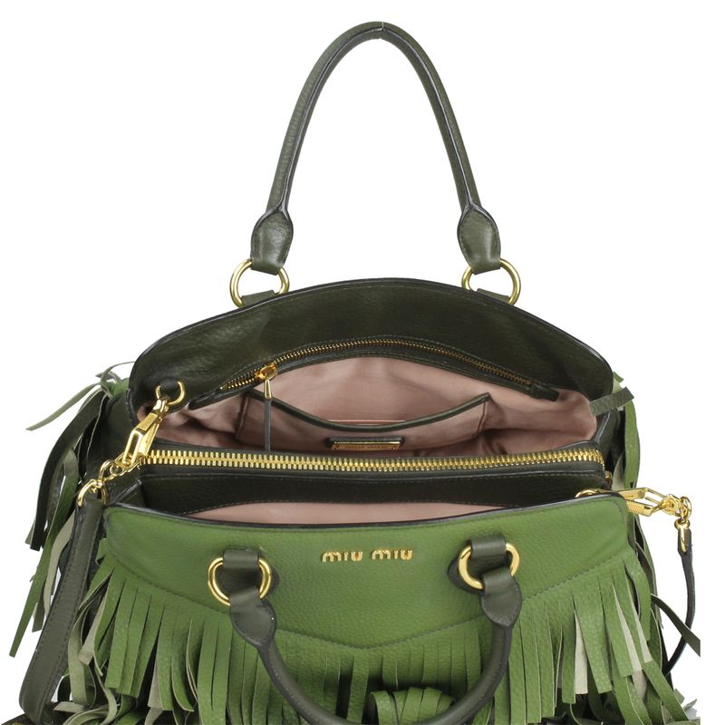 1861-bolsa-miu-miu-franjas-couro-verde-7