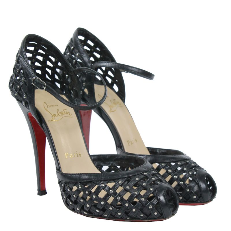 sapato-christian-louboutin-couro-trancado