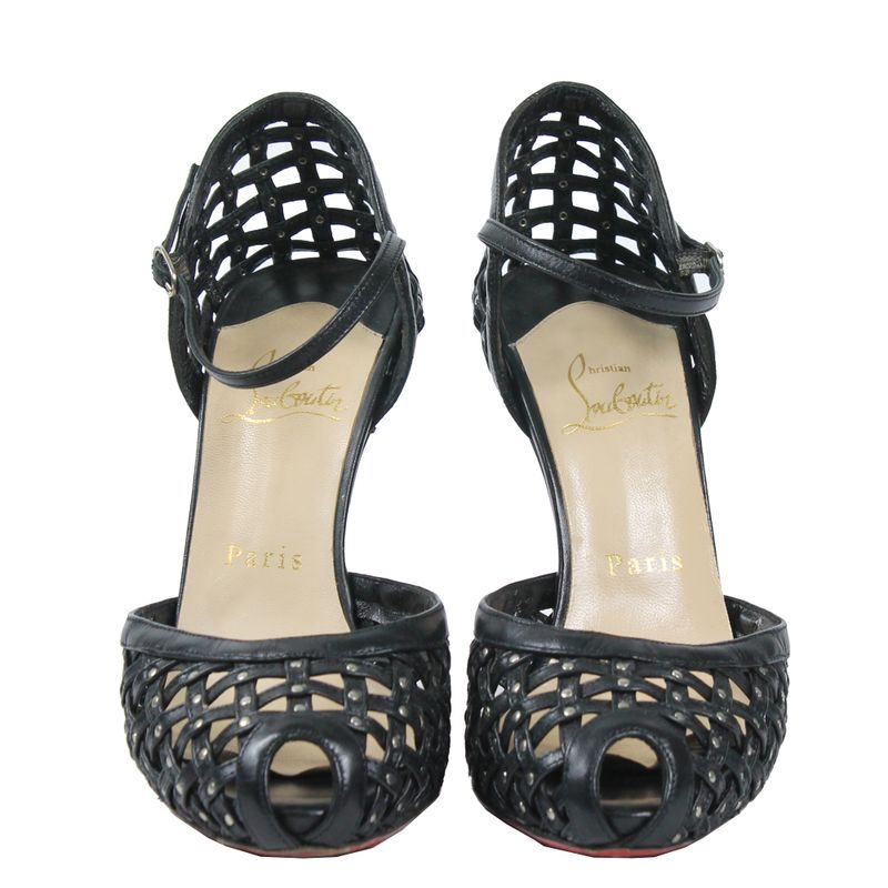 sapato-christian-louboutin-couro-trancado