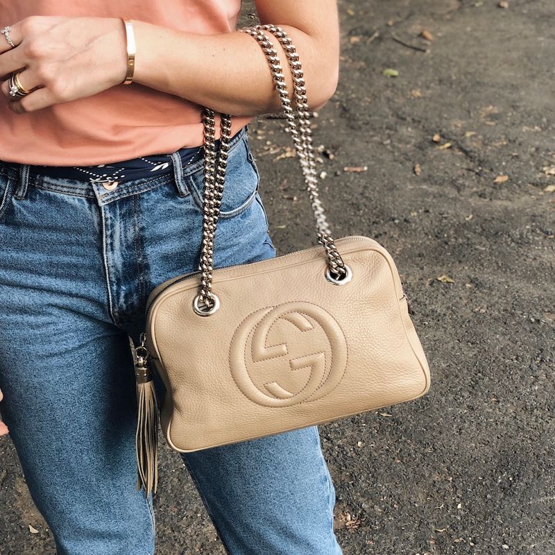 1871-Bolsa-Gucci-Soho-Chain-Nude-Verso