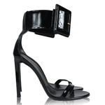sandalia-gucci-fivela-verniz