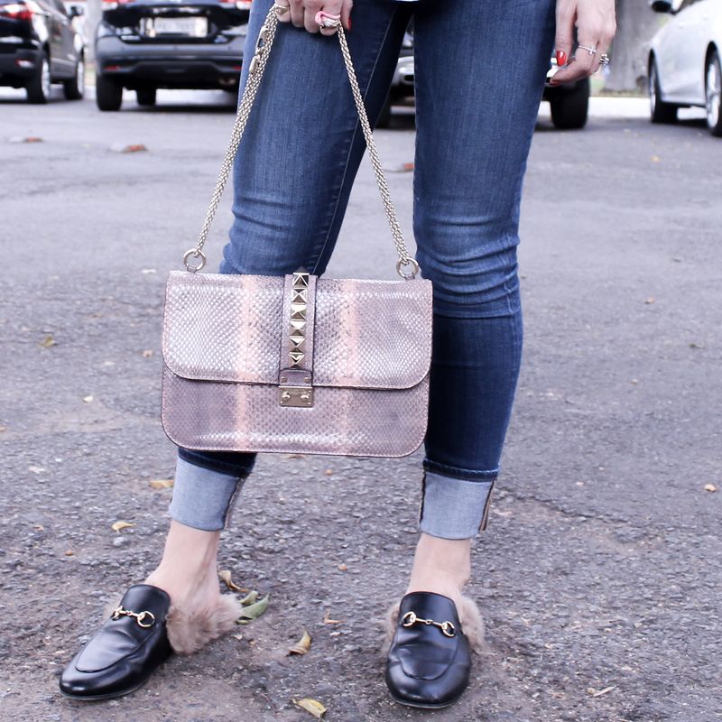 -Bolsa--Valentino-Lock--Python-verso