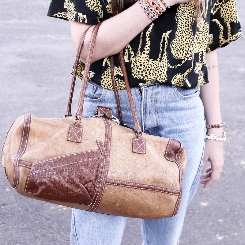 1882-Bolsa-Balenciaga-Caramelo-Vintage-verso