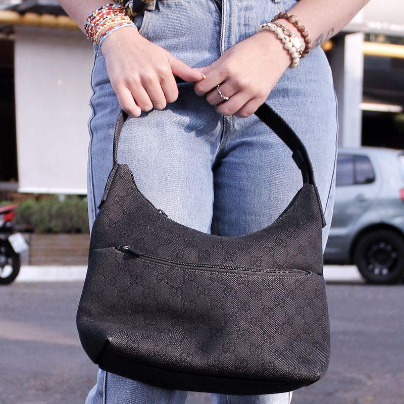 1881-Bolsa-Gucci-Hobo-Canvas-Preto-verso