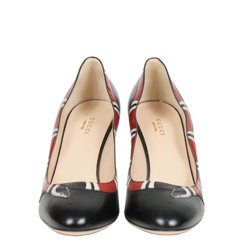Scarpin-Gucci-Cobra