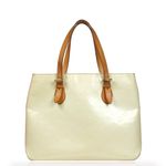 Bolsa-Louis-Vuitton-Verniz-Brentwood-Branca
