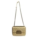 Bolsa-Chanel-Rue-Cambon-Dourado