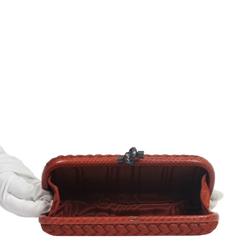 Clutch-Bottega-Veneta-Knot-Gorgurao-Tijolo