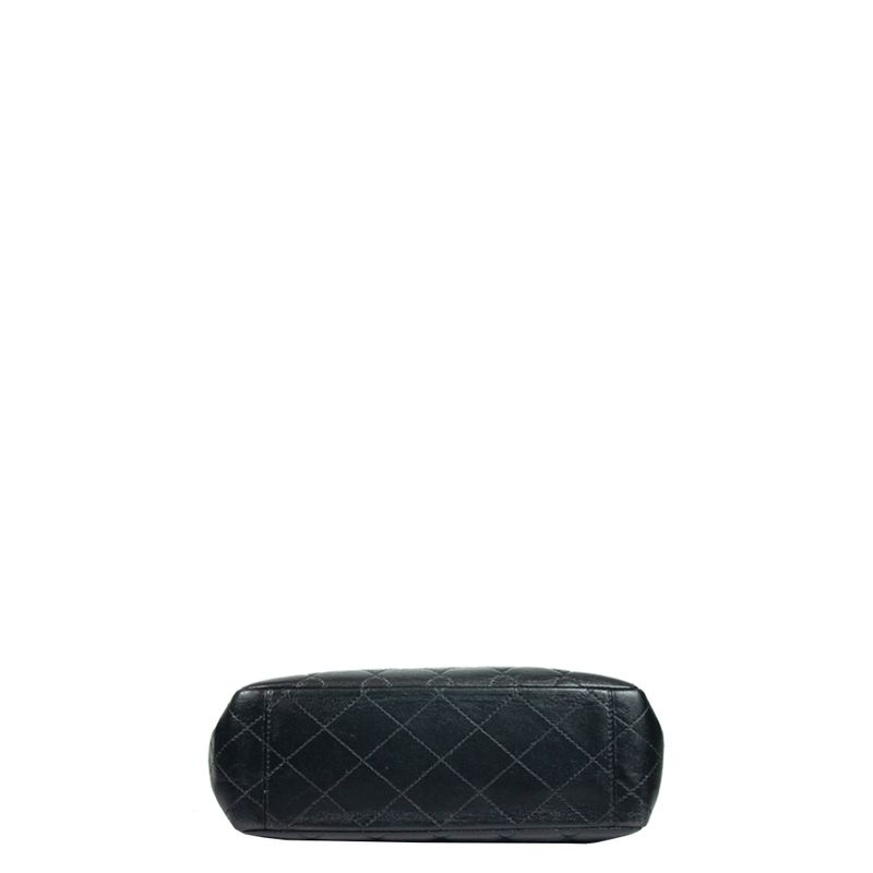 Bolsa-Chanel-Quilted-Vintage-Preta-com-Tartaruga