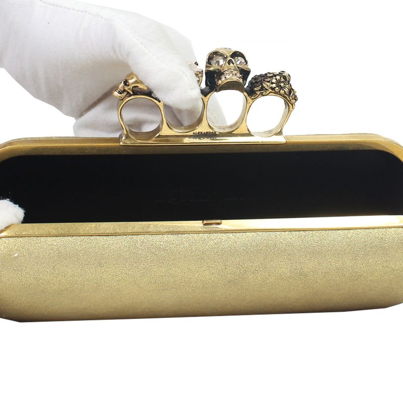 Clutch-Alexander-McQueen-Skull-Dourada
