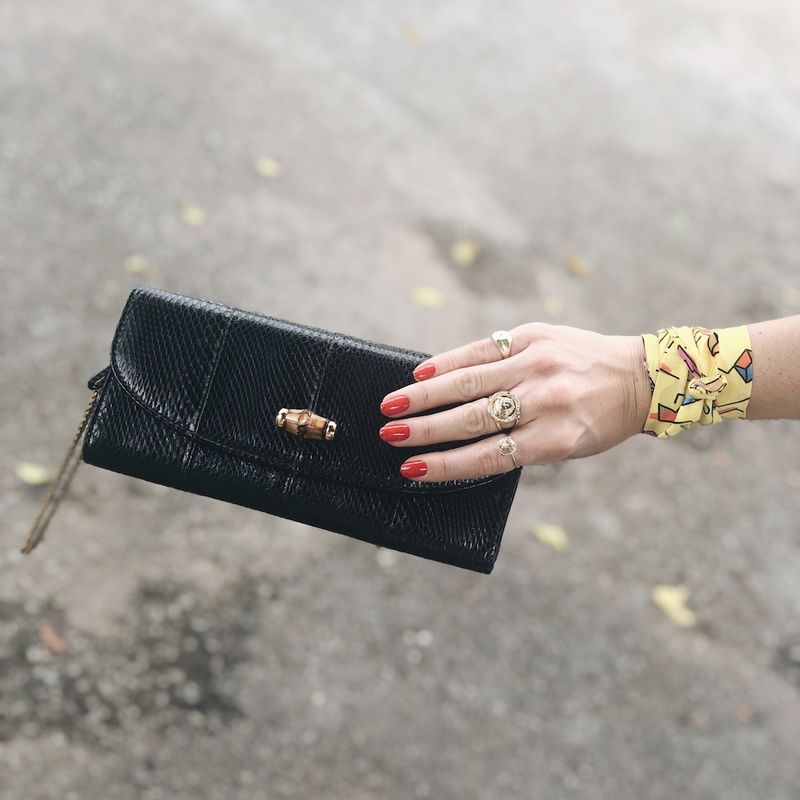 ClutchCarteira-Gucci-Python-Preto