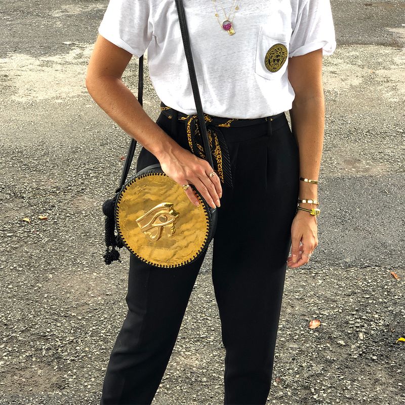 Bolsa-Betina-De-Luca-Olho-Egipcio-Couro-Preto