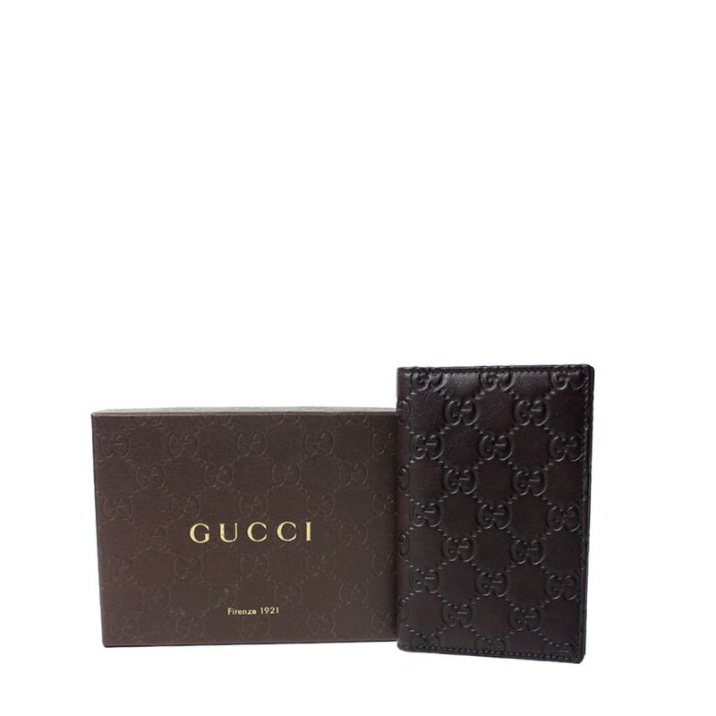Porta-Passaporte-Gucci-Guccissima