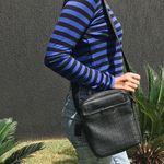 Bolsa-Coach-Crossbody-Preta-verso