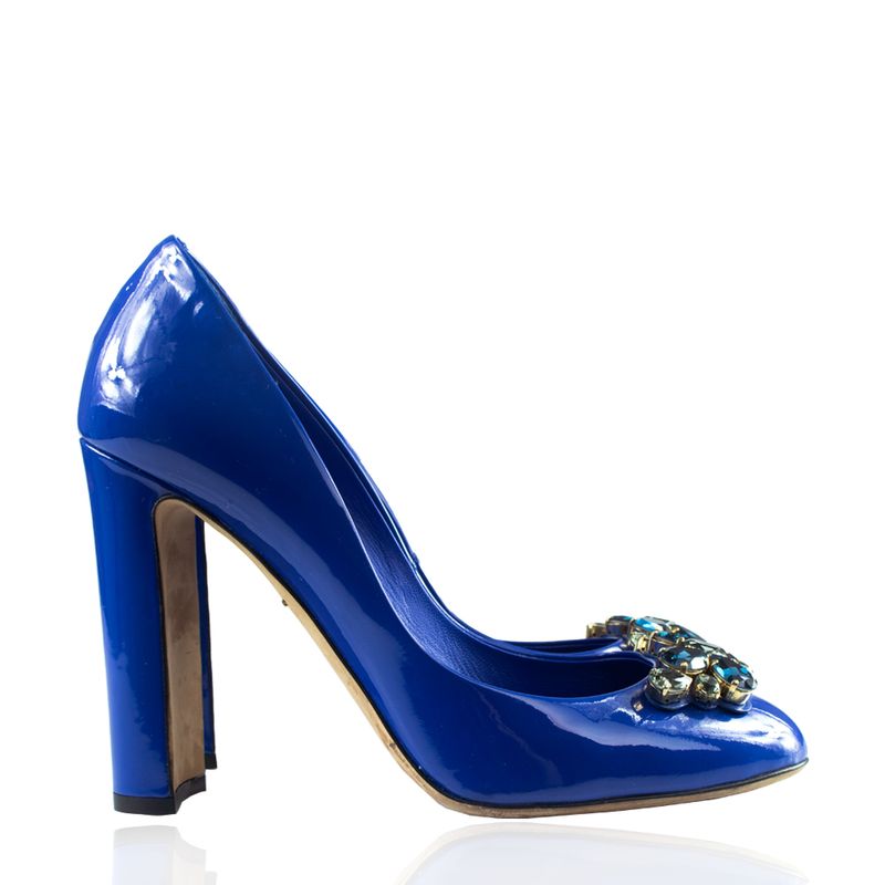 Scarpin-Dolce-Gabbana-Verniz-Azul-Bic-Pedrarias