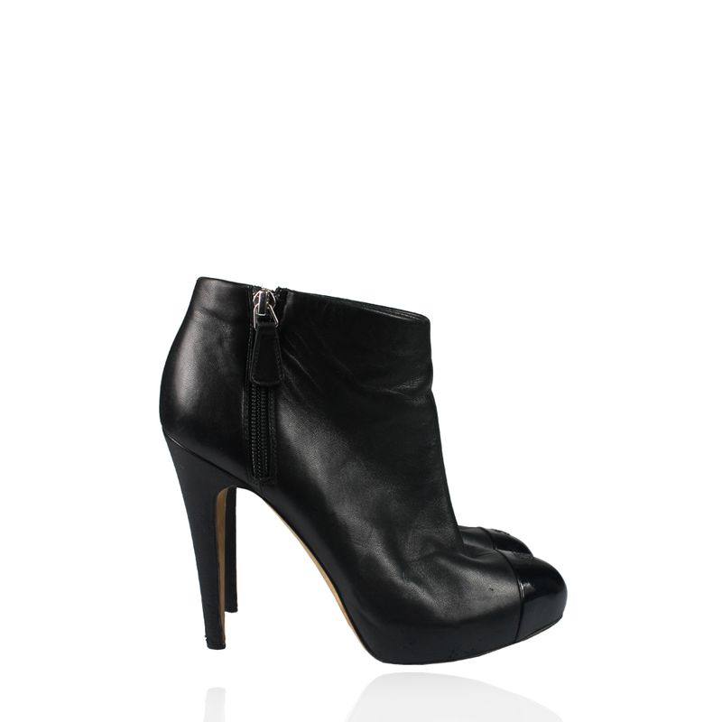 Bota-Chanel-Couro-Preto
