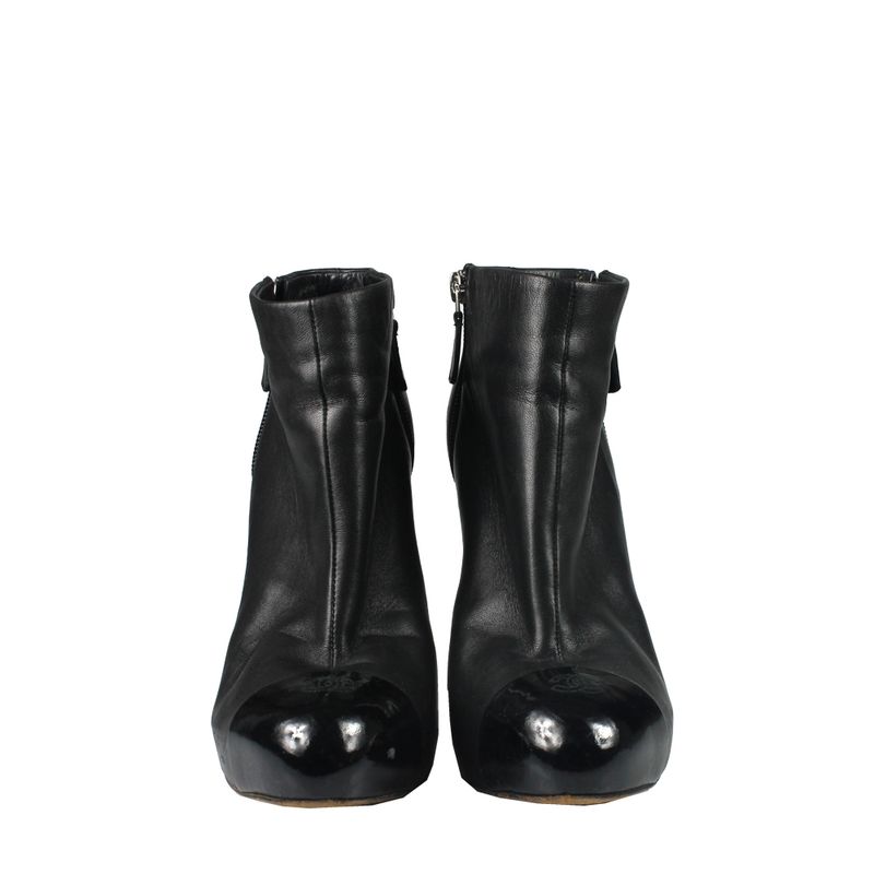 Bota-Chanel-Couro-Preto
