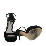 Peep-toe-Christian-Louboutin-Cheyenne-Coudo-Nude