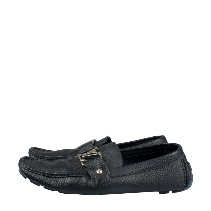 Mocassim-Louis-Vuitton-Couro-Azul-Escuro-Liso-com-Inicial-LV