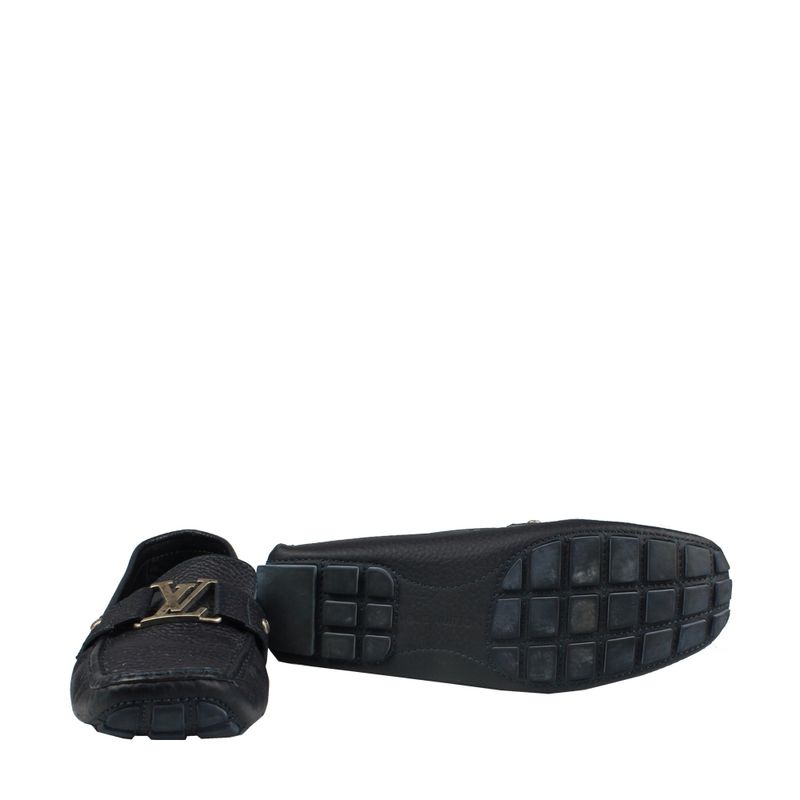 Mocassim-Louis-Vuitton-Couro-Azul-Escuro-Liso-com-Inicial-LV