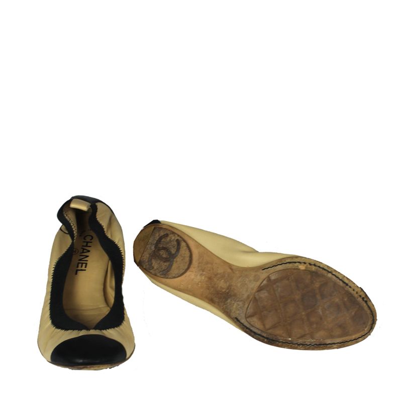 Sapatilha-Chanel-Elastico-Couro-Nude