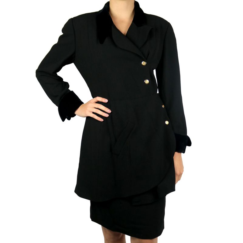 Conjunto-Chanel-Vintage-Preto-Casaco-Longuinho-e-Saia