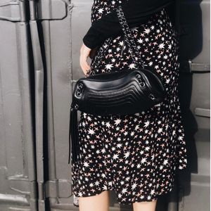 Bolsa Chanel Tassel Couro Preto Vintage