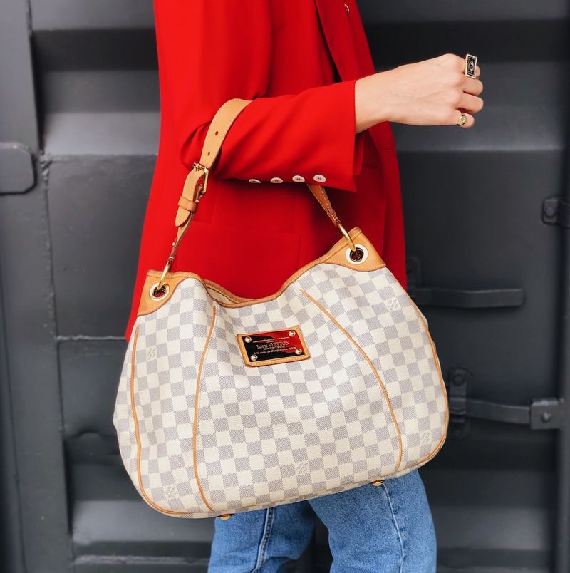 Bolsa-Louis-Vuitton-Galliera-PM-Damier-Azur