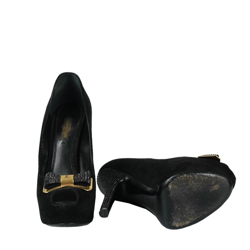 Peep-Toe-Louis-Vuitton-Camurca-Preto-com-Laco-e-Strass