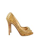 61111-Peep-Toe-Christian-Louboutin-Cortica-e-Spikes
