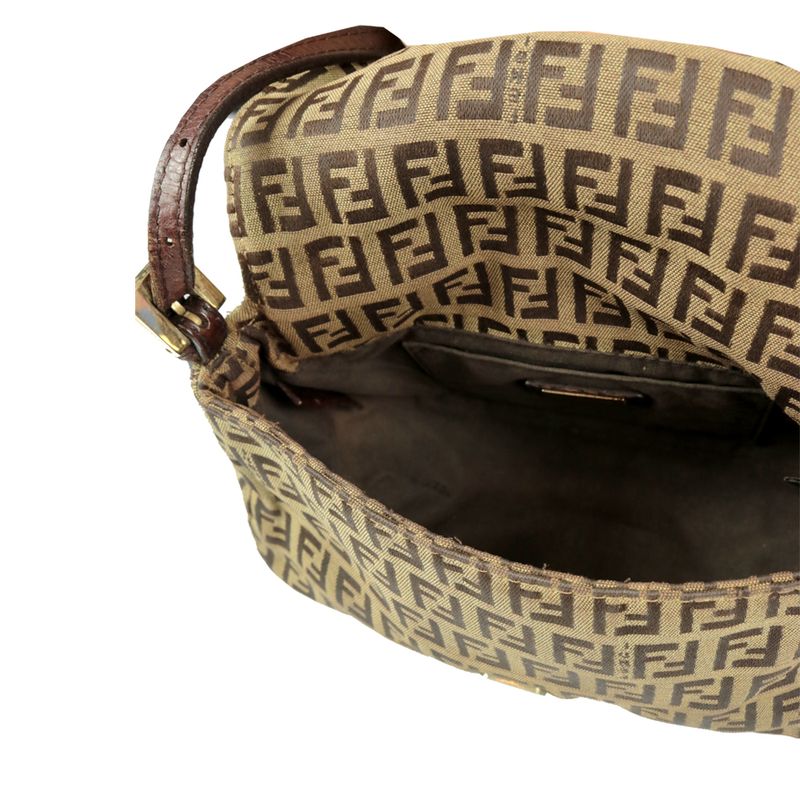 Bolsa-Fendi-Baguette-Monograma-Mini