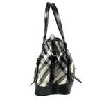 61136-Bolsa-Burberry-Beat-Check-Verniz-Preto