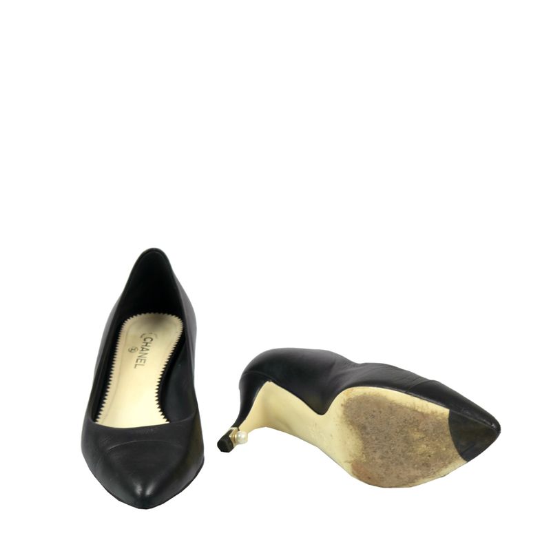 Scarpin-Chanel-Couro-Preto-Pearl