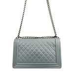 Bolsa-Chanel-Boy-Media-Cinza