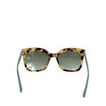 Oculos-Prada-Tartaruga-e-Verde