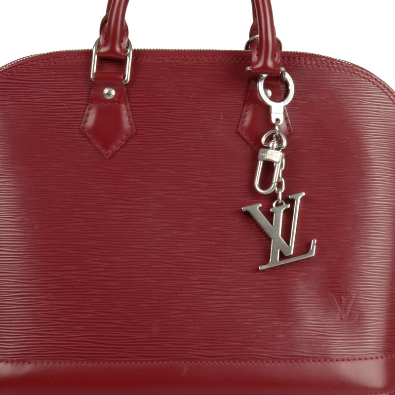 Chaveiro-Louis-Vuitton-Prateado