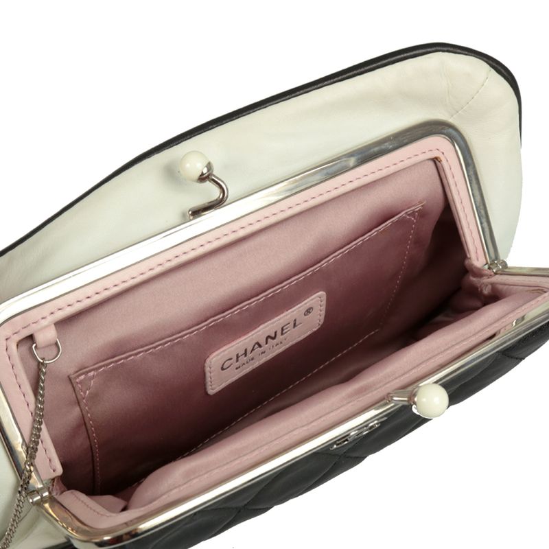 Clutch-Chanel-Couro-Bicolor