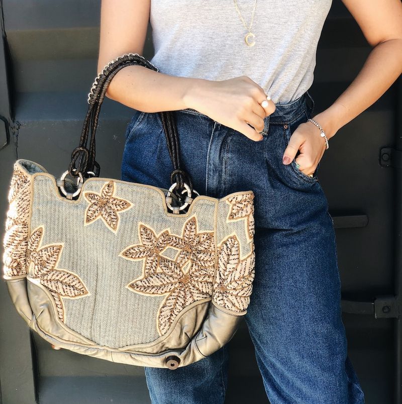 Bolsa-Jamin-Puech-Cinza-Bordada