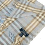 Cachecol-Burberry-Seda-e-Cashmere-Lilas