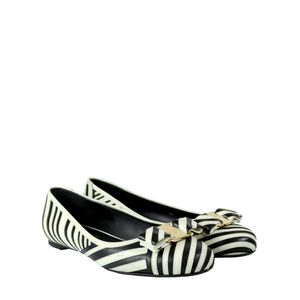 Sapatilha Salvatore Ferragamo Preta e Branco